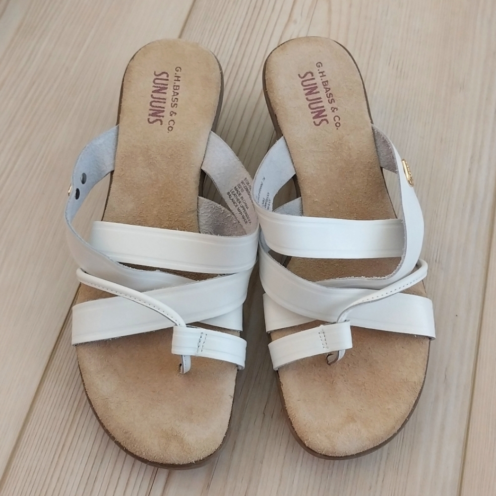 G.H. Bass Sunjuns Brianne Thong Sandals